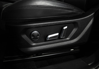 Подержанный автомобиль Haval F7 2024 года (23 фото)