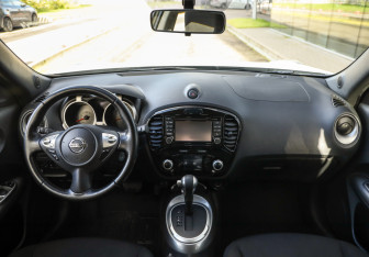 Подержанный автомобиль Nissan Juke 2018 года (11 фото)