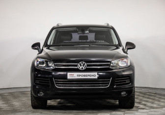 Подержанный автомобиль Volkswagen Touareg 2012 года (2 фото)