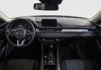 Подержанный автомобиль Mazda 6 Sedan 2019 года (10 фото)