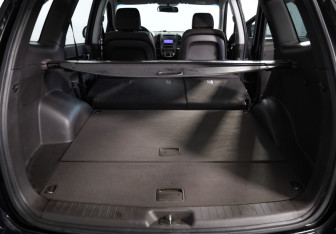 Подержанный автомобиль Hyundai Santa Fe 2011 года (26 фото)