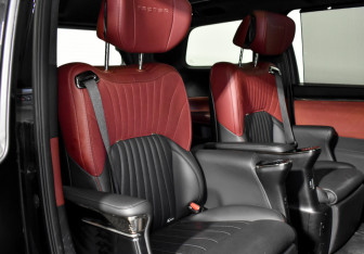 Подержанный автомобиль GAC M8 2024 года (17 фото)