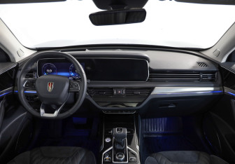 Подержанный автомобиль Hongqi HS5 2024 года (9 фото)