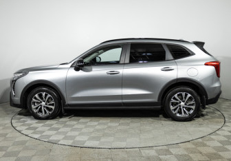 Подержанный автомобиль Haval Jolion 2023 года (8 фото)