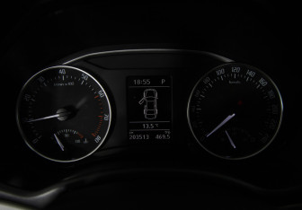 Подержанный автомобиль Skoda Octavia Liftback 2010 года (11 фото)