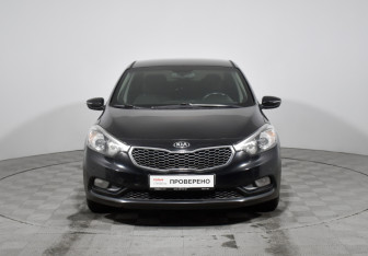 Подержанный автомобиль Kia Cerato Sedan 2014 года (2 фото)