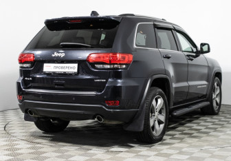 Подержанный автомобиль Jeep Grand Cherokee 2015 года (5 фото)