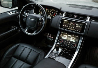 Подержанный автомобиль Land Rover Range Rover Sport 2020 года (11 фото)