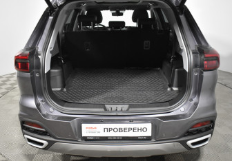 Подержанный автомобиль Chery Tiggo 8 2024 года (23 фото)