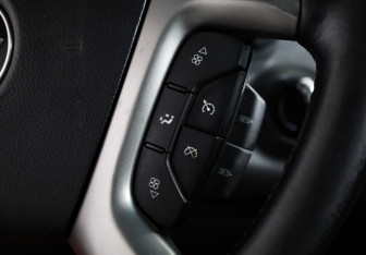 Подержанный автомобиль Chevrolet Captiva 2013 года (10 фото)