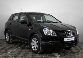 Подержанный автомобиль Nissan Qashqai 2008 года (3 фото)