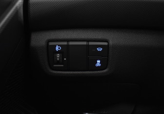 Подержанный автомобиль Hyundai Creta 2019 года (18 фото)