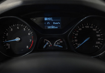 Подержанный автомобиль Ford Focus Wagon 2018 года (12 фото)
