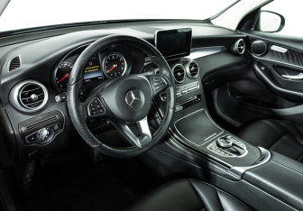 Подержанный автомобиль Mercedes-Benz GLC Coupe 2018 года (11 фото)