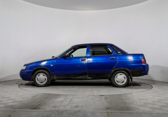 Подержанный автомобиль LADA (ВАЗ) 2110 2004 года (7 фото)