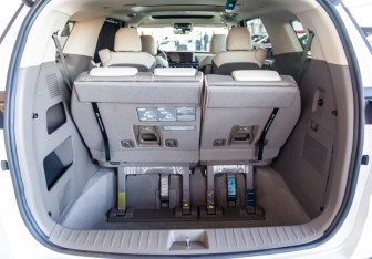 Новый Kia Carnival 2024 (7 фото)