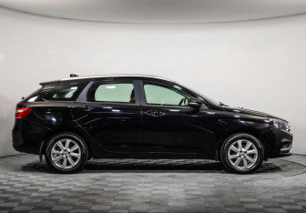 Подержанный автомобиль LADA (ВАЗ) Vesta Wagon 2020 года (4 фото)