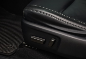 Подержанный автомобиль Toyota Fortuner 2020 года (25 фото)