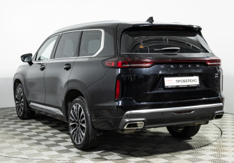 Подержанный автомобиль Exeed VX 2023 года (7 фото)