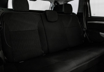 Подержанный автомобиль Nissan Terrano 2018 года (20 фото)