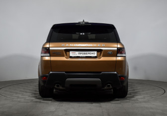Подержанный автомобиль Land Rover Range Rover Sport 2017 года (6 фото)