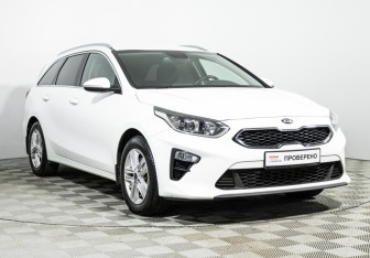 Подержанный автомобиль Kia Ceed Wagon 2019 года (3 фото)