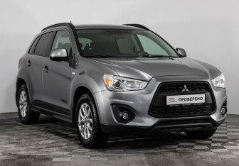 Подержанный автомобиль Mitsubishi ASX 2013 года (3 фото)