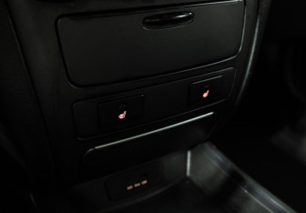 Подержанный автомобиль Kia Magentis 2010 года (17 фото)