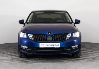 Подержанный автомобиль Skoda Octavia Liftback 2019 года (2 фото)