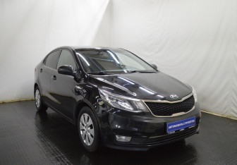 Подержанный автомобиль Kia Rio Sedan 2017 года (3 фото)