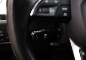 Подержанный автомобиль Audi Q7 2016 года (24 фото)