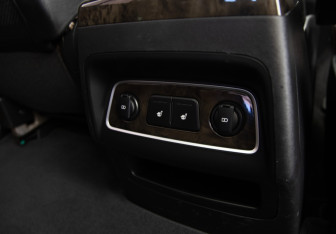 Подержанный автомобиль Hyundai Grand Starex 2020 года (24 фото)