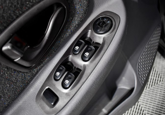 Подержанный автомобиль Hyundai Accent Sedan 2007 года (15 фото)