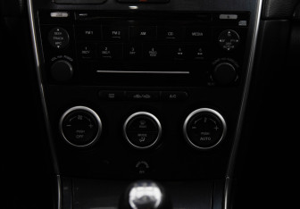 Подержанный автомобиль Mazda 6 Sedan 2007 года (14 фото)