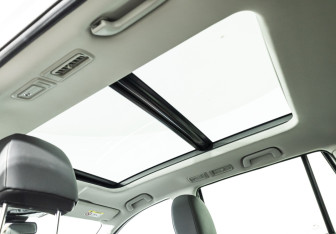 Подержанный автомобиль GAC GS8 2023 года (15 фото)