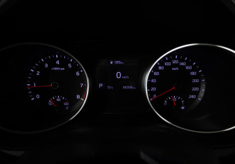 Подержанный автомобиль Kia Ceed Hatchback 2021 года (19 фото)