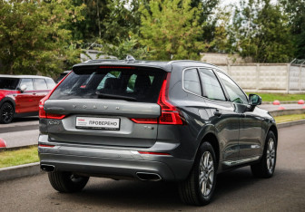 Подержанный автомобиль Volvo XC60 2020 года (6 фото)