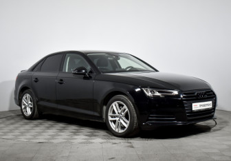 Подержанный автомобиль Audi A4 Sedan 2019 года (3 фото)