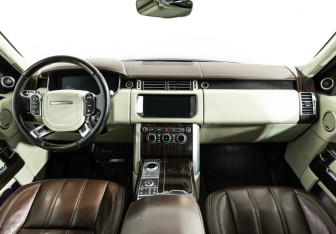 Подержанный автомобиль Land Rover Range Rover 2017 года (13 фото)