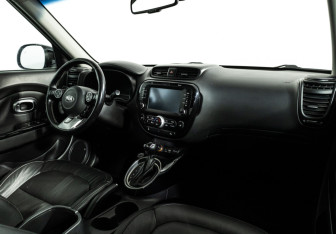 Подержанный автомобиль Kia Soul 2017 года (9 фото)