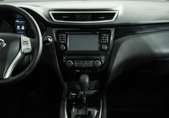 Подержанный автомобиль Nissan Qashqai 2014 года (14 фото)