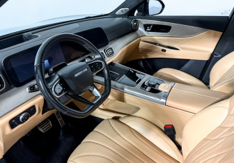 Подержанный автомобиль Jaecoo J8 2024 года (9 фото)