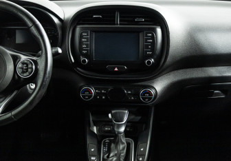 Подержанный автомобиль Kia Soul 2020 года (14 фото)