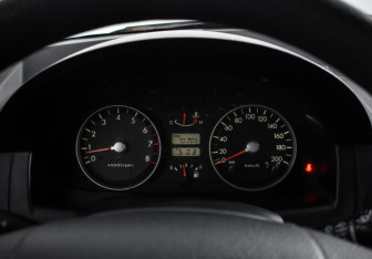 Подержанный автомобиль Hyundai Getz 2005 года (18 фото)