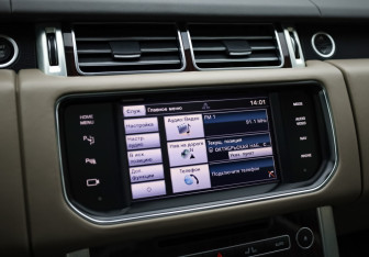 Подержанный автомобиль Land Rover Range Rover 2013 года (21 фото)