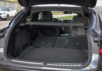 Подержанный автомобиль BMW X4 2021 года (37 фото)