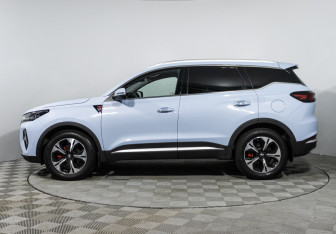 Подержанный автомобиль Chery Tiggo 7 Pro Max 2023 года (8 фото)