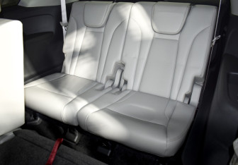 Подержанный автомобиль GAC GS8 2023 года (12 фото)