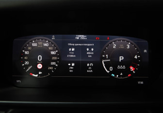 Подержанный автомобиль Land Rover Defender Suv 2020 года (11 фото)