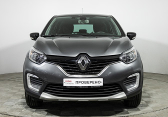 Подержанный автомобиль Renault Kaptur 2016 года (2 фото)